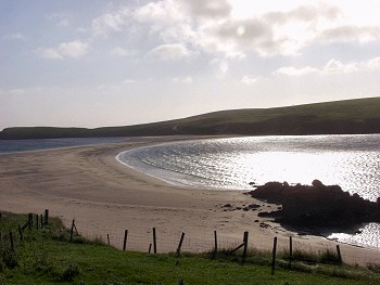 Picture of the tombolo from the mainland