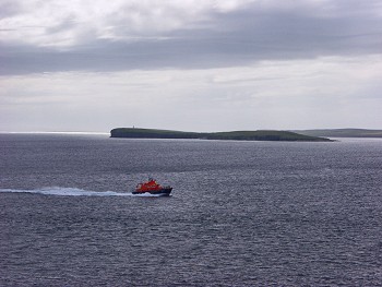 Picture of the lifeboat coming in