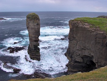 Picture of the stack at Yesnaby